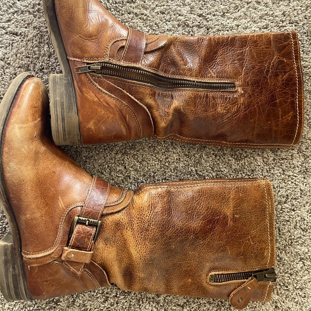 Bed Stu boots size 10 tan leather mid length